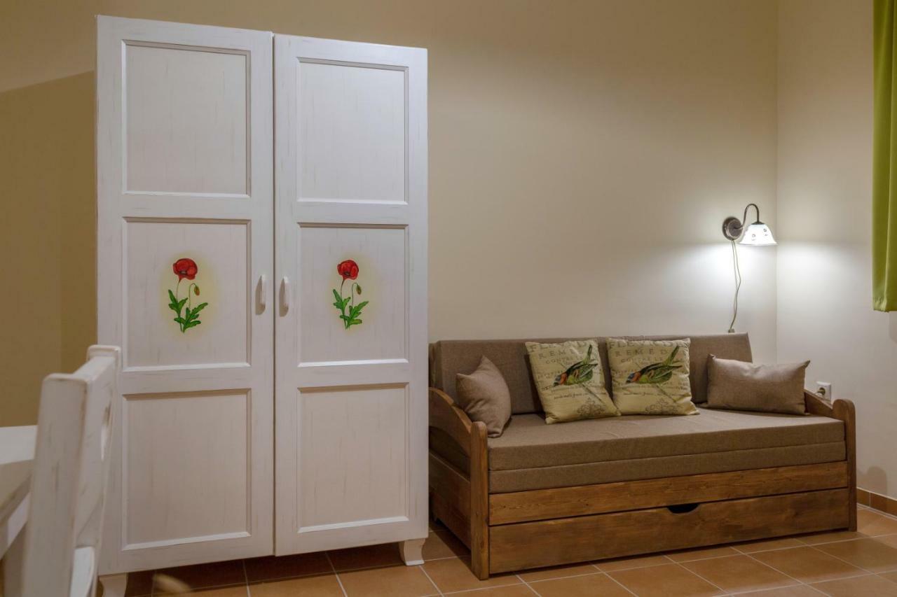 Balzsam Apartmanhaz Harkány Εξωτερικό φωτογραφία